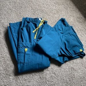 Teal scrub set